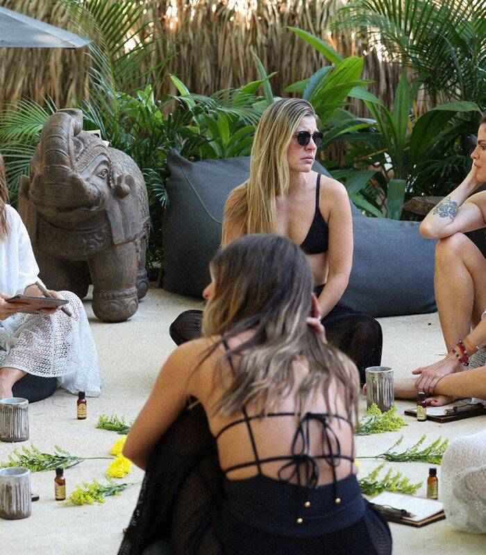 Despedida-de-soltera-en-Medellin-700x800 - Casa Candela